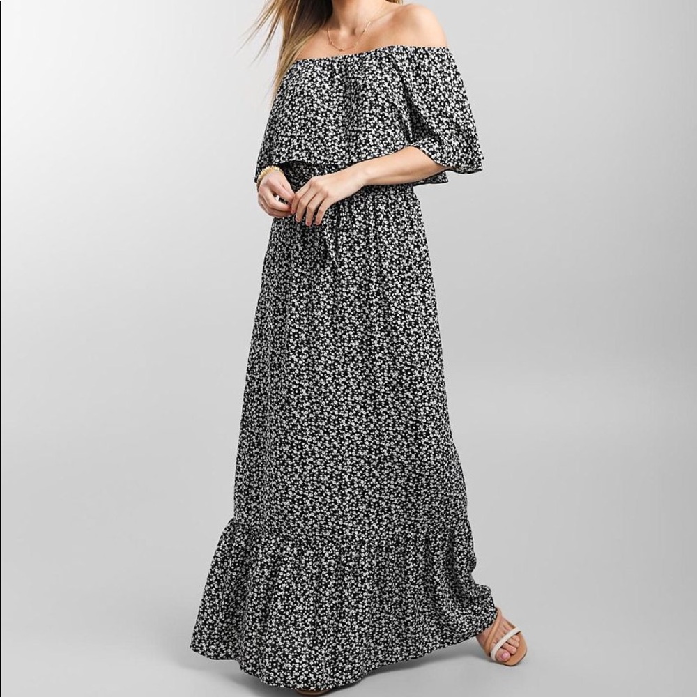 Floral Off The Shoulder Maxi Dress